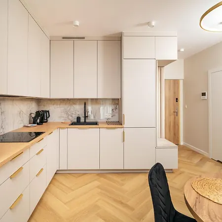Boho Harmony Luxury - Ac Parking & Balcony - By Uniquerent Апартаменти *