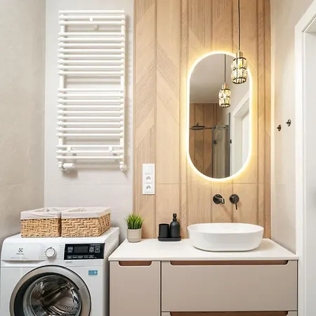 Apartment Boho Harmony Luxury - Ac Parking & Balcony - By Uniquerent *