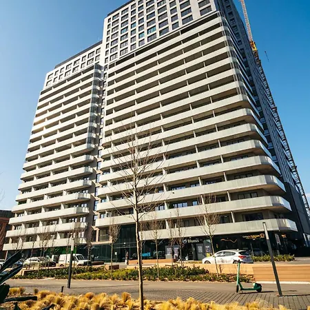 Boho Harmony Luxury - Ac Parking & Balcony - By Uniquerent