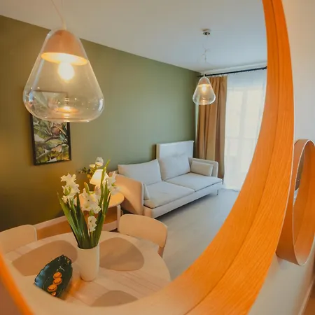 Boho Harmony Luxury - Ac Parking & Balcony - By Uniquerent Vratislav