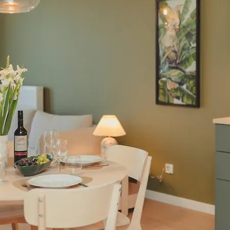 Apartmán Boho Harmony Luxury - Ac Parking & Balcony - By Uniquerent
