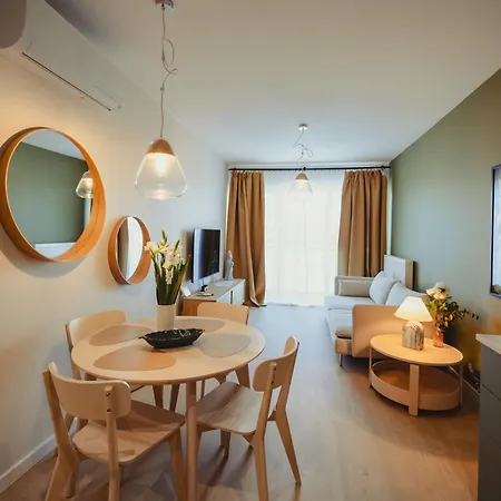 Boho Harmony Luxury - Ac Parking & Balcony - By Uniquerent * Vratislav