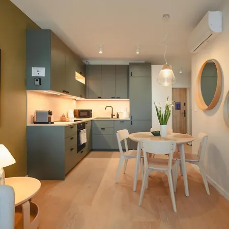 Boho Harmony Luxury - Ac Parking & Balcony - By Uniquerent Apartmán *
