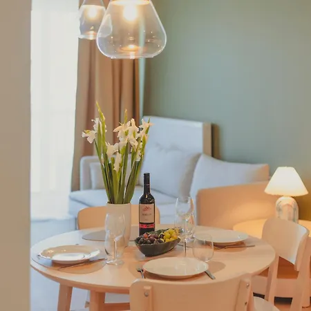 Apartmán Boho Harmony Luxury - Ac Parking & Balcony - By Uniquerent
